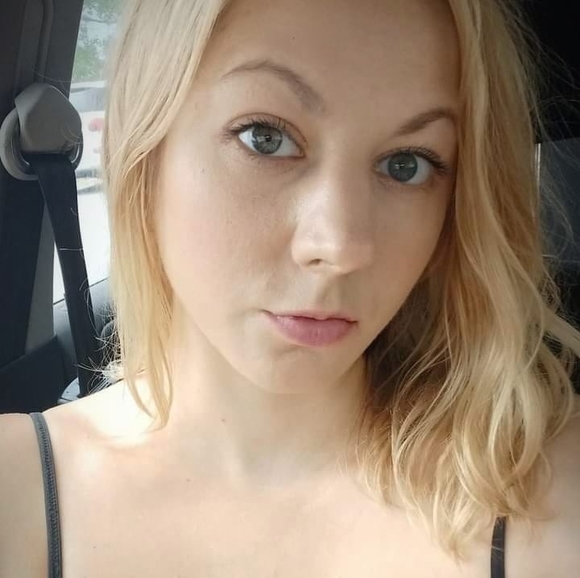 Meet your Posher, Ola - Picture 1 of 1